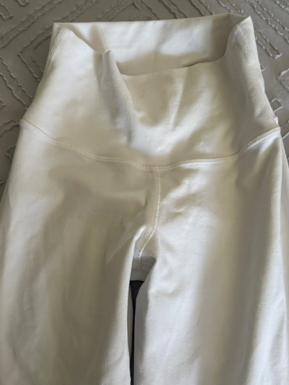 ALO high waisted leggings - Picture 5 of 6